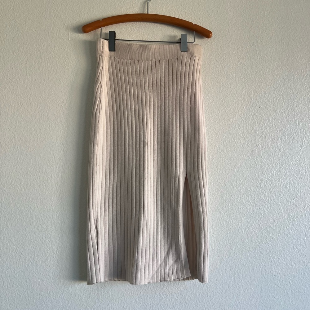 Abercrombie & Fitch Cream Ribbed Midi Skirt